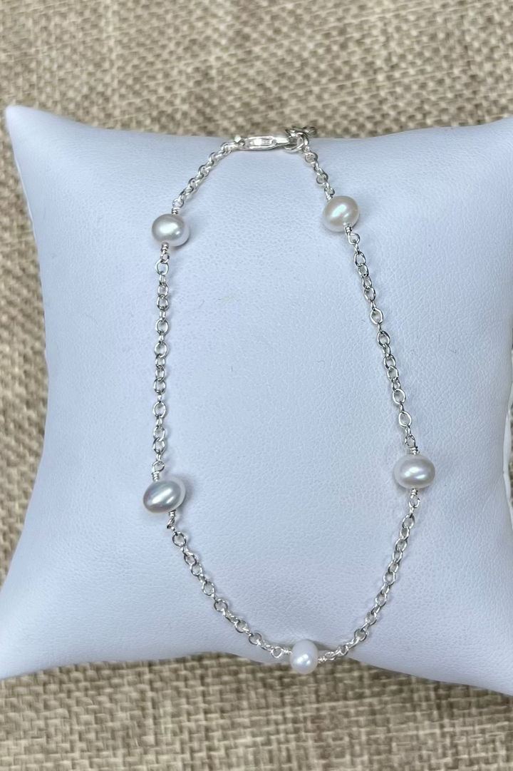 Pearl + Chain Bracelet