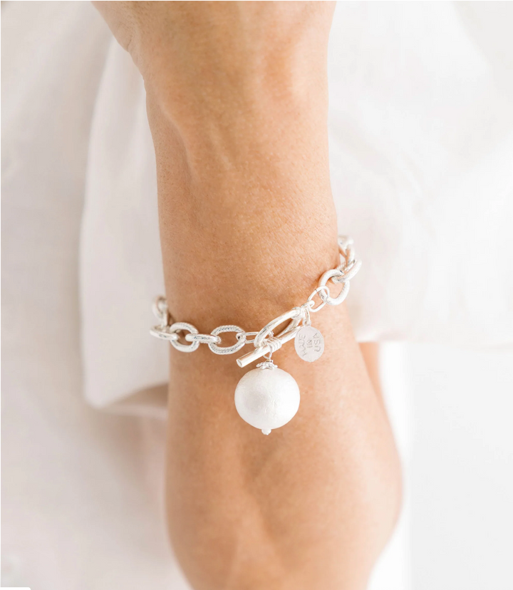 Susan Shaw Silver and Cotton Pearl Toggle Bracelet.