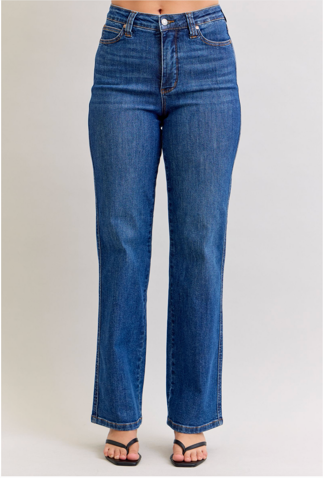 Clara Straight Jeans