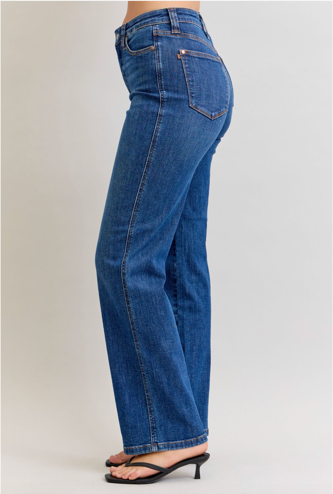 Clara Straight Jeans