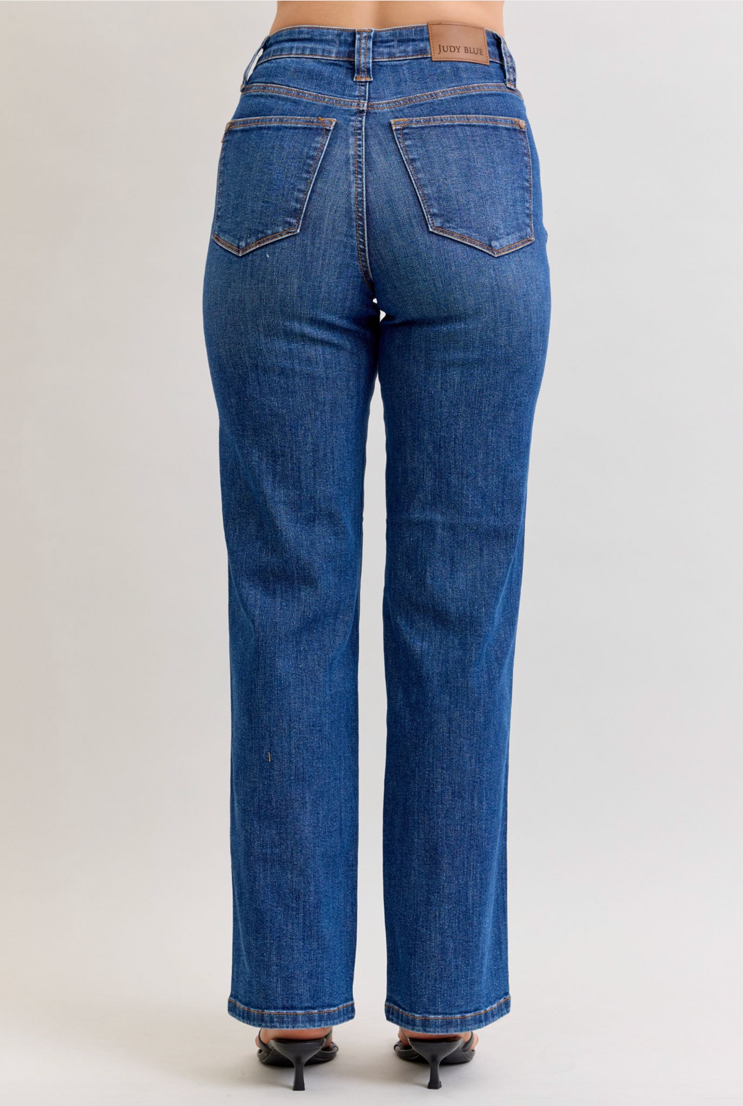 Clara Straight Jeans