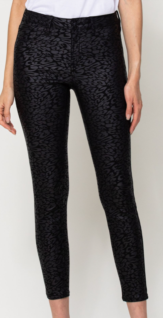 Kimmie Crop Leopard Skinny Jeans – Byron Printing Boutique LLC