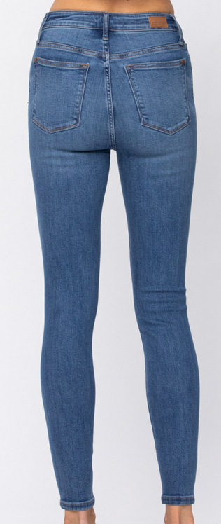 Ella High Rise Skinny Jeans