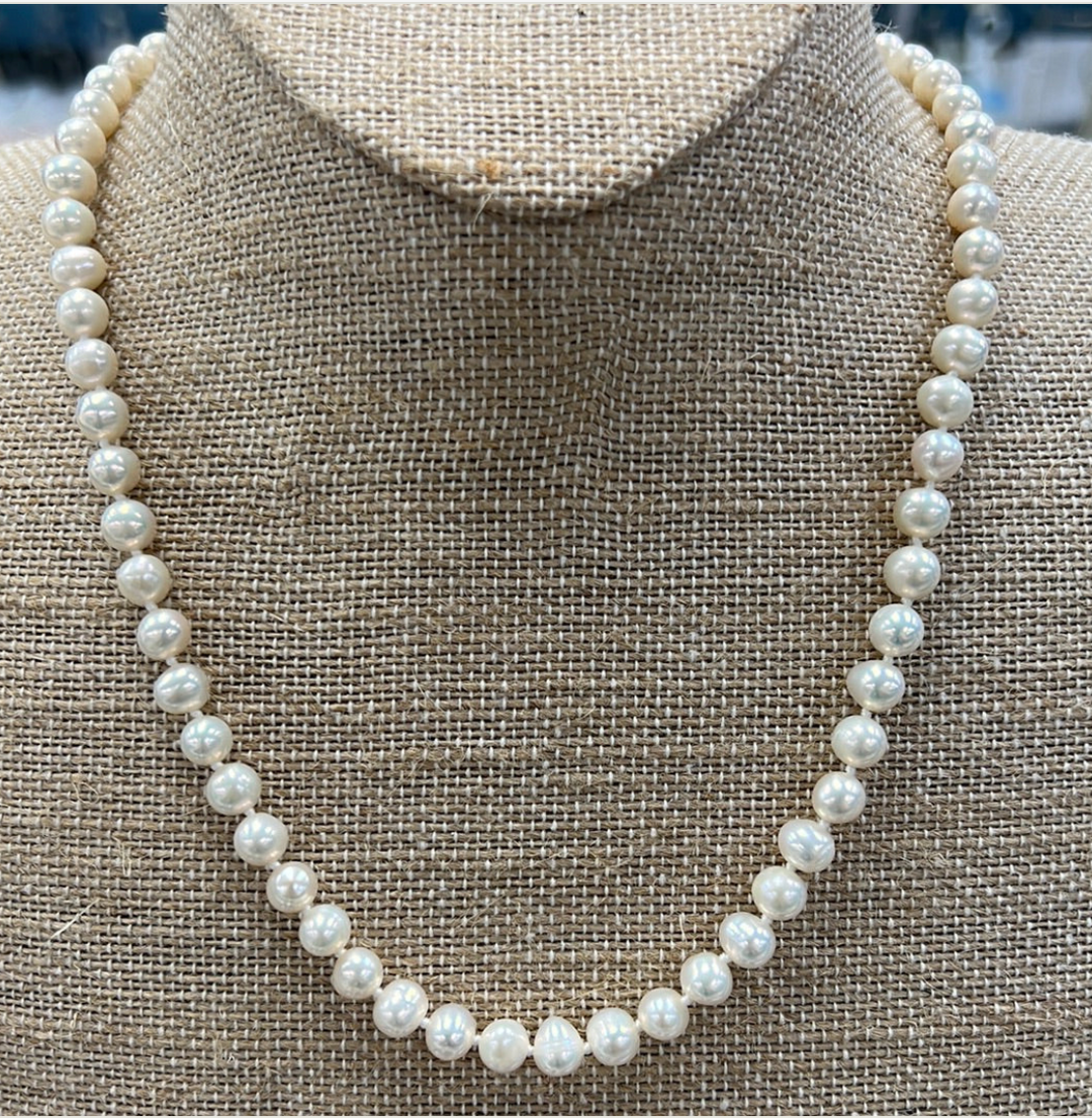 Grace Freshwater Pearl Necklace