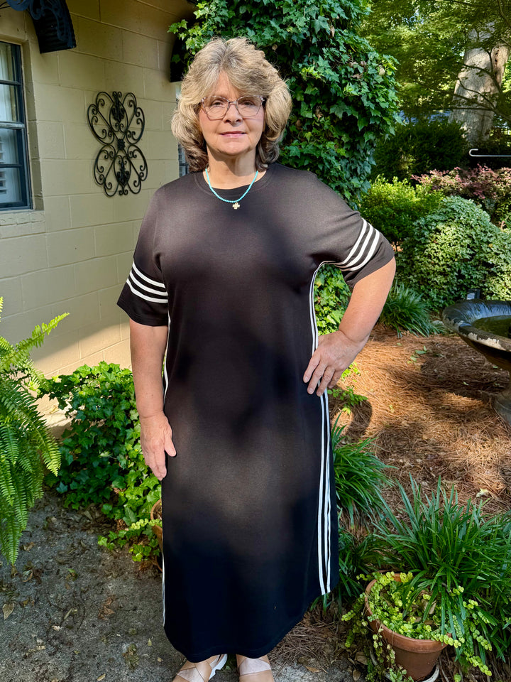 Evie Short Sleeve Black Midi Dress