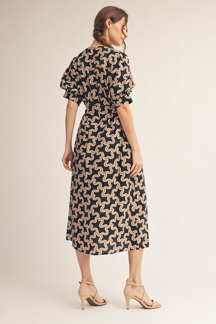 Candy Short Sleeve Midi Dress