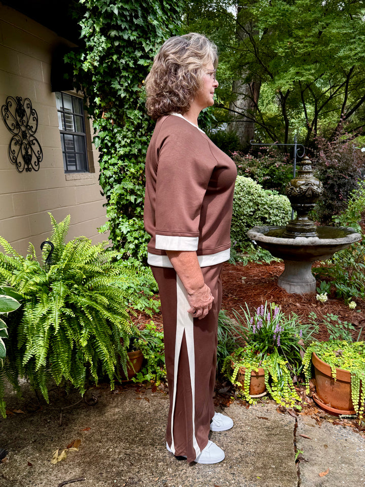 Clara Luxe Knit 3/4 Raglan Sleeve Top – Cocoa Brown & Cream Color Block