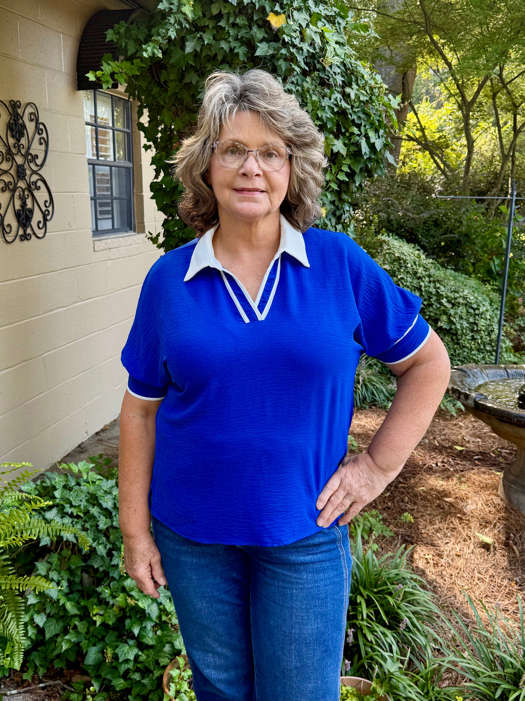 Emmie Short Sleeve V-Neck Top