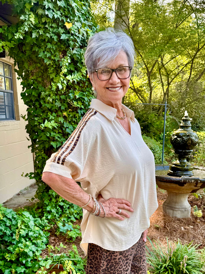 Emily Short Sleeve V Neck Top
