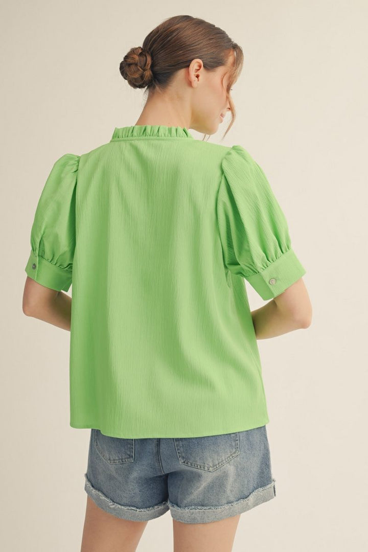 Konner Short Sleeve Crinkle V-Neck Top