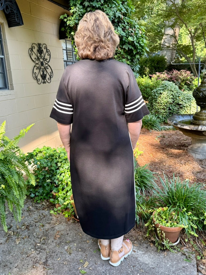 Evie Short Sleeve Black Midi Dress