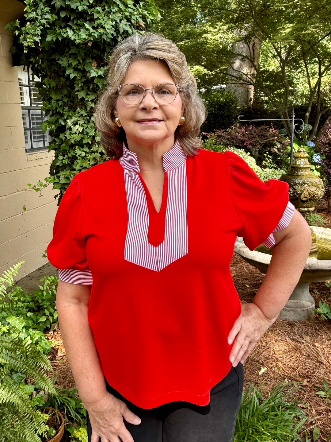 Allie V-Neck Short Puff Sleeve Top