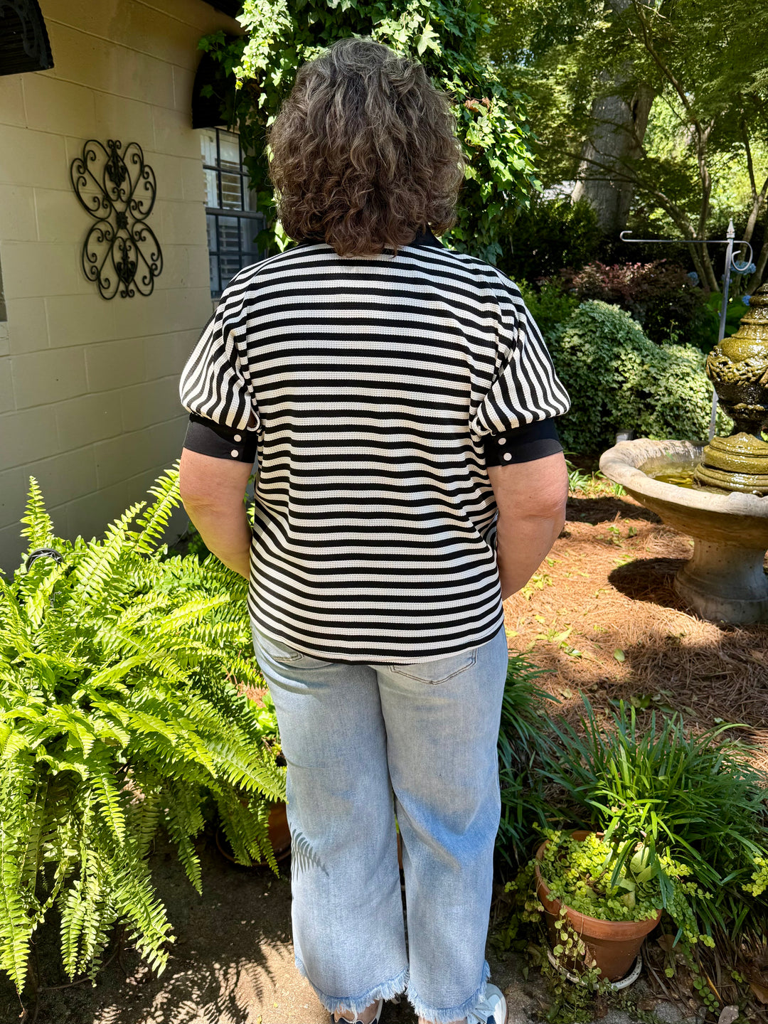 Sally V-Neck Short Sleeve Stripe Top