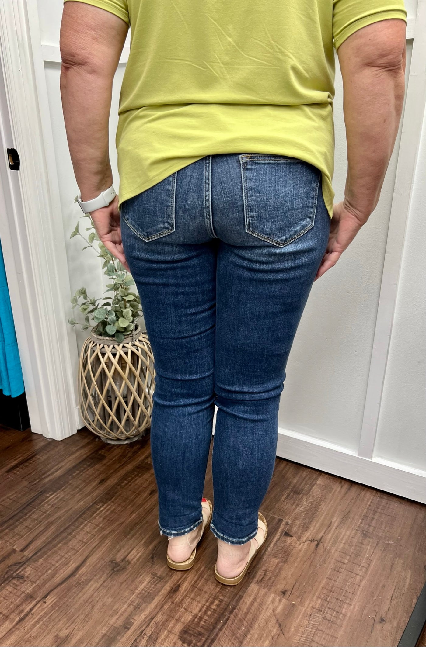 Brooke Mid-Rise Boyfriend Jeans