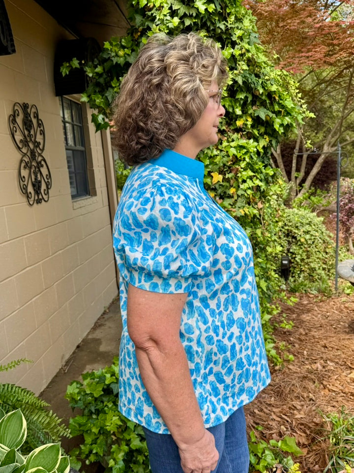 Jenny Leopard Print Short Puff Sleeve Top