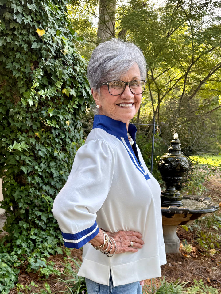 Mary Jo 3/4 Sleeve V-Neck Top