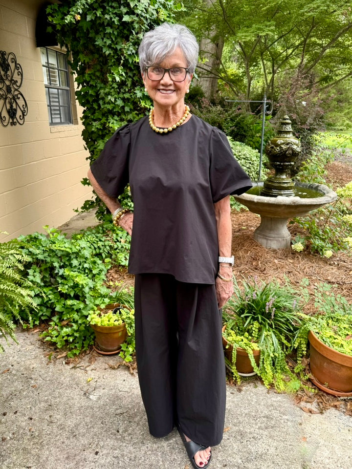 Sophie Luxe Black Short Sleeve Top