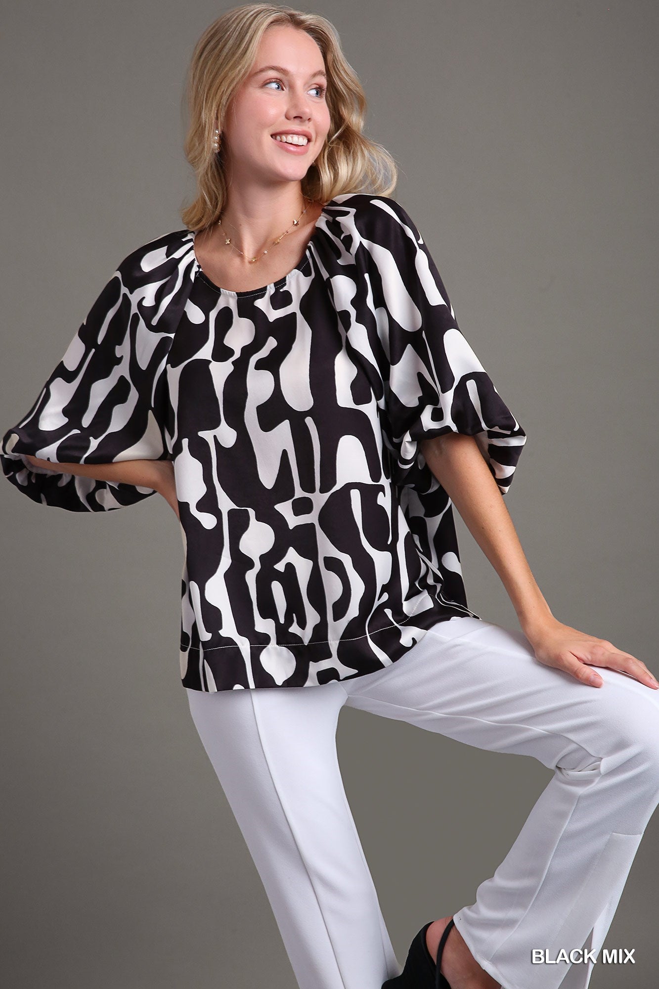 Lylah Balloon Sleeve Top