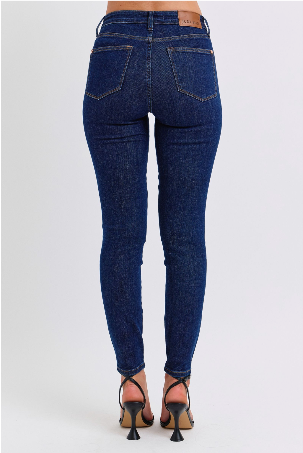 Emmie Classic Skinny Jean