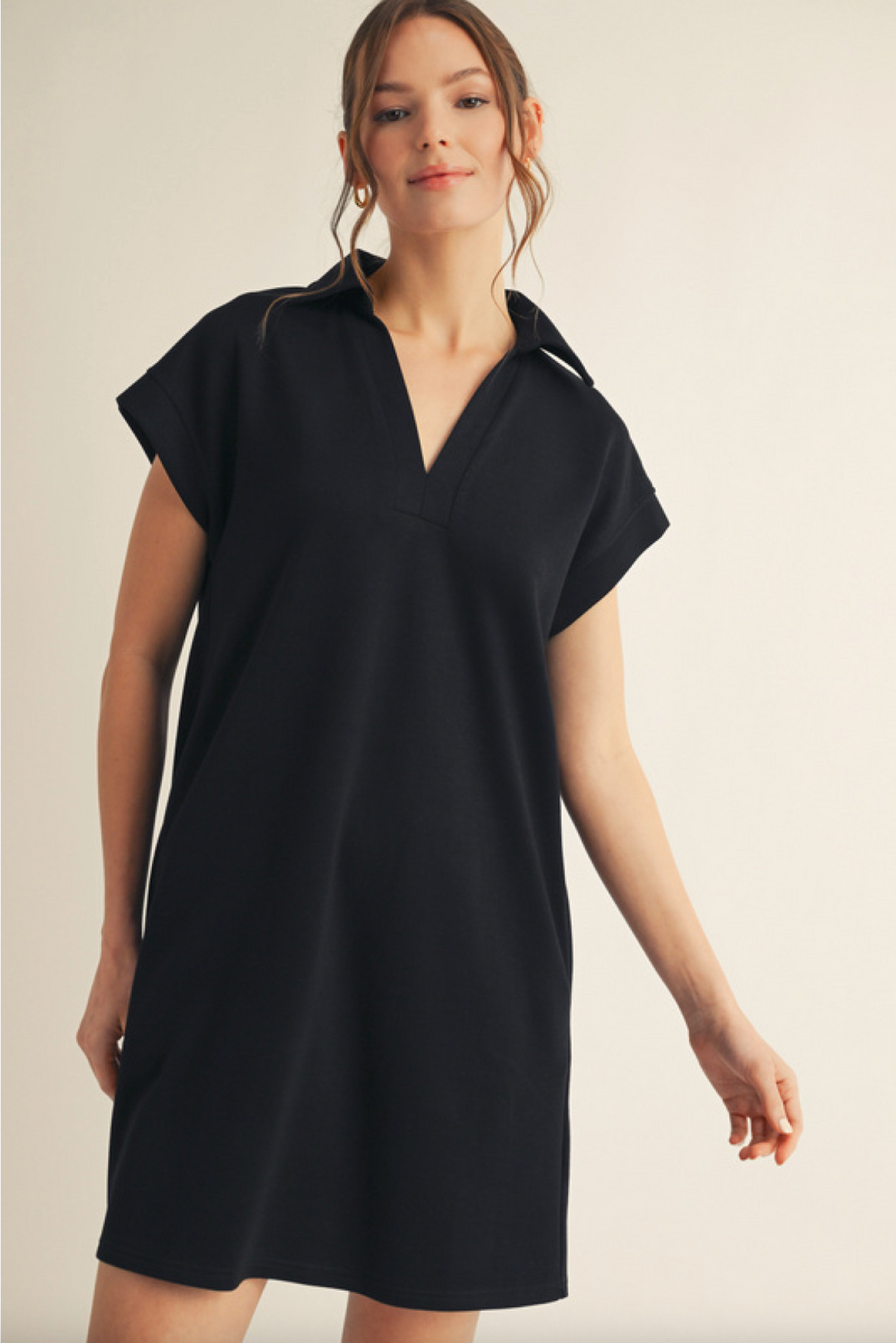 short sleeve v neck shift dress Old Navy Women's Short-Sleeve V-Neck Mini Shift Dress - Red