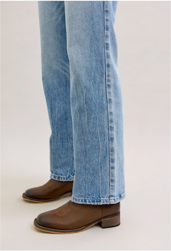 Judy Blue Claire Mid-Rise Rigid Straight Leg Jeans