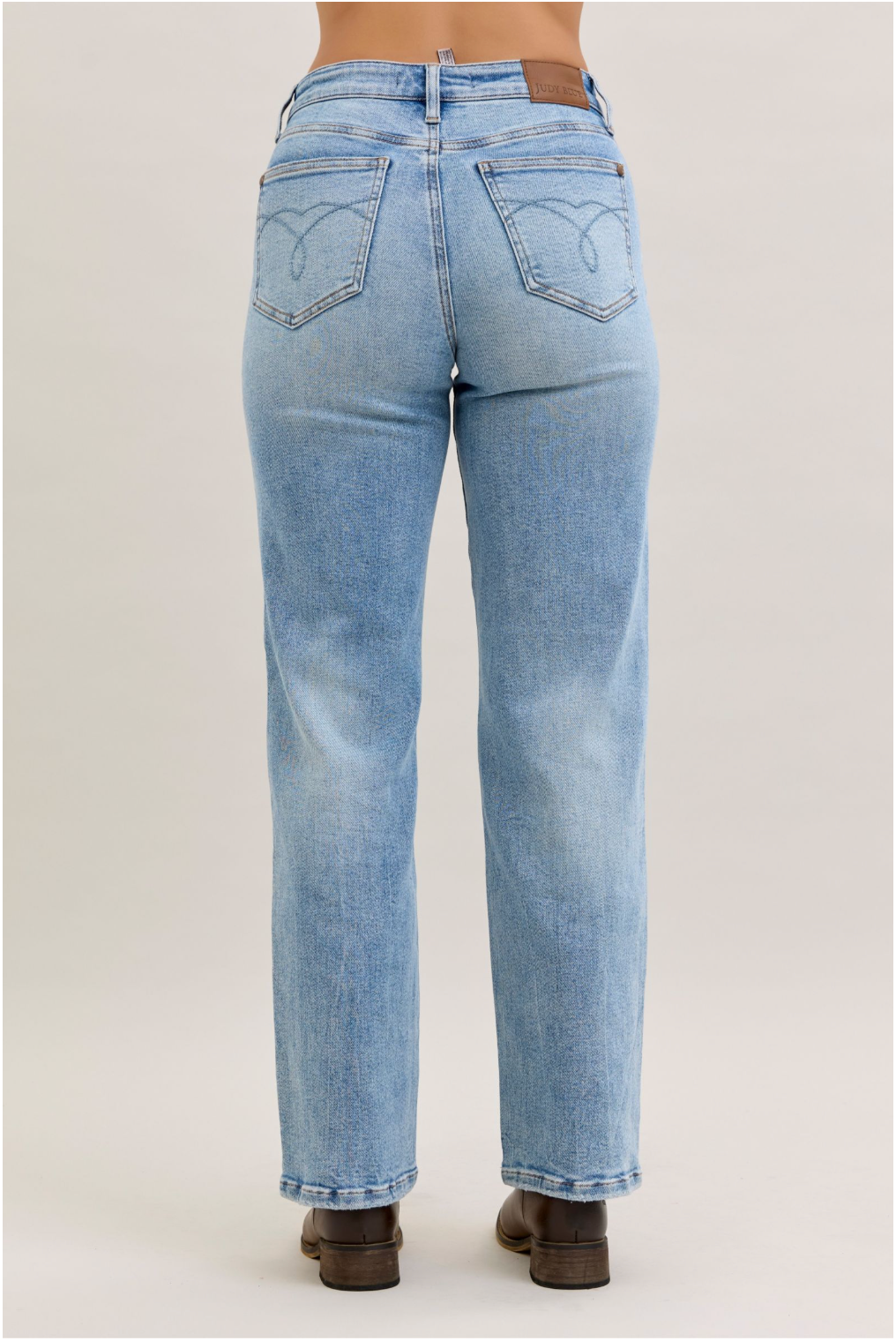 Judy Blue Claire Mid-Rise Rigid Straight Leg Jeans