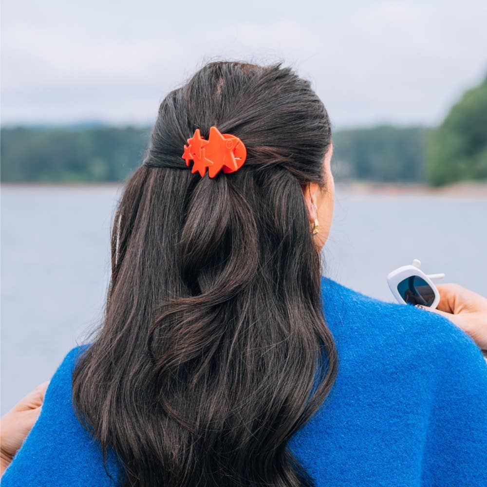 TELETIES Shooting Star Flat Hair Clip – Red & Blue | Lay Flat Design