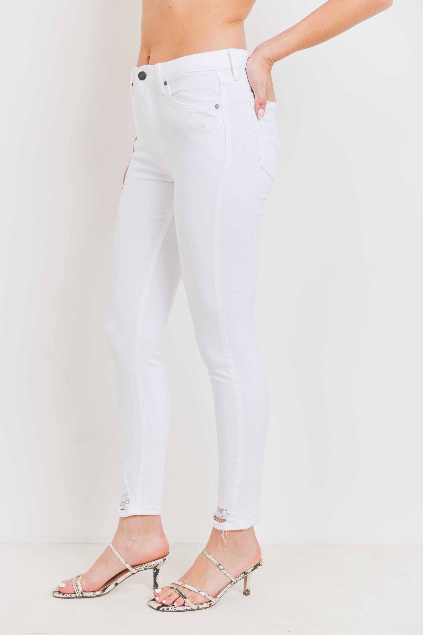 Lucy White Distressed Skinny Jeans