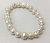 Dine Pearl Stretch Bracelet