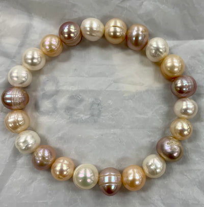 Dine Pearl Stretch Bracelet