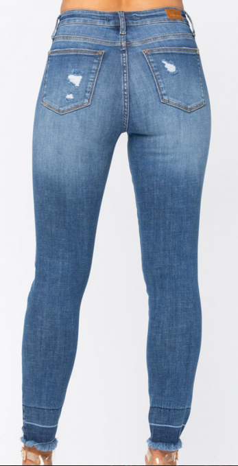 Bella Distressed Skinny Jeans