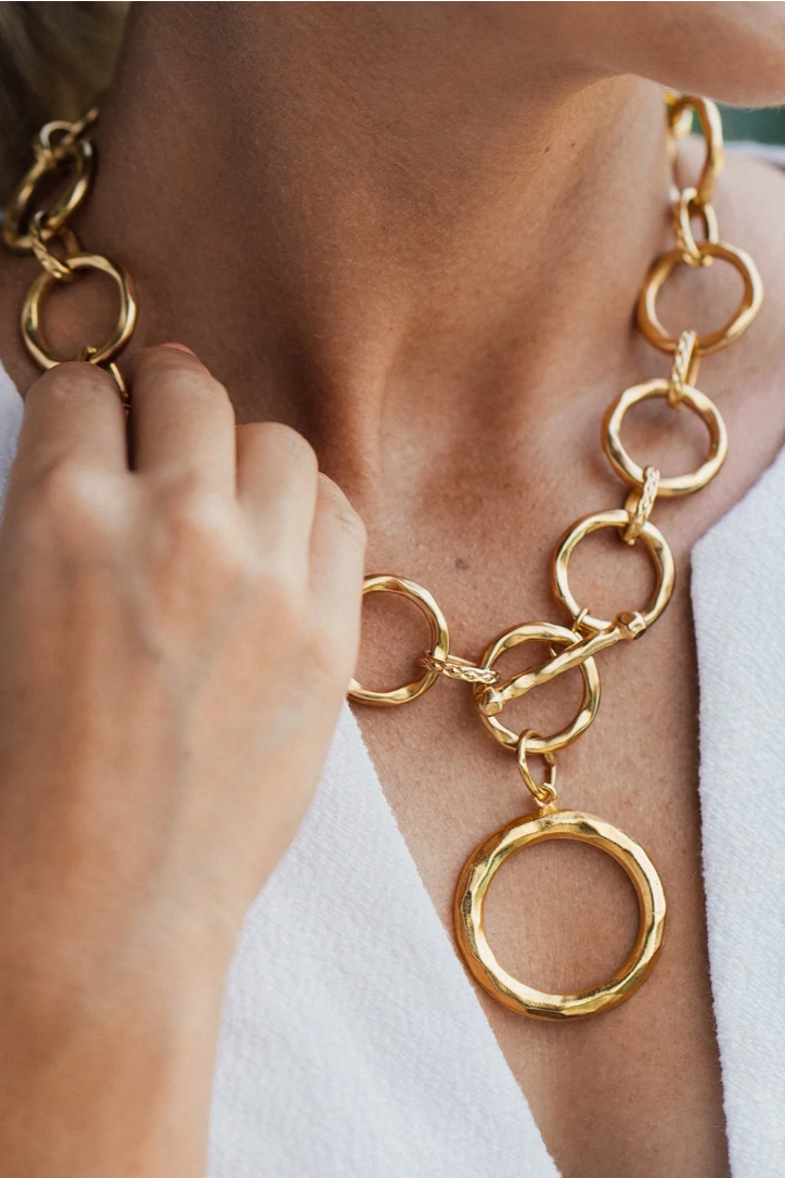 Susan Shaw Sage Gold Toggle Necklace