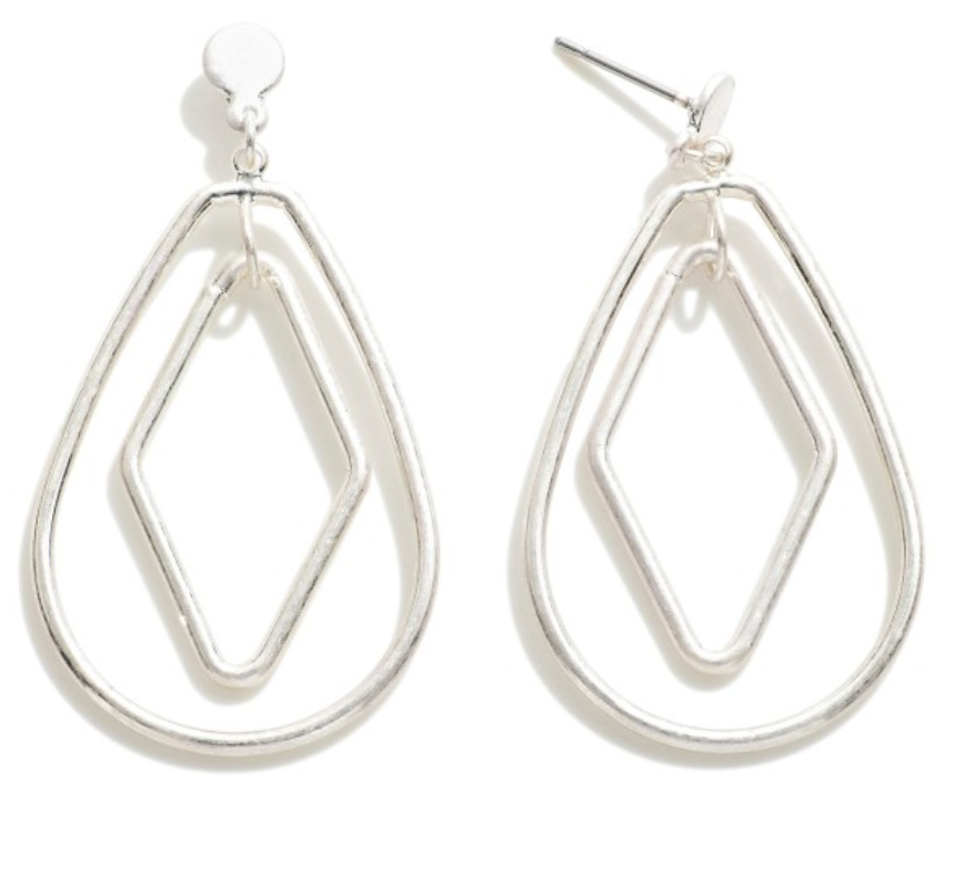 Ollie Oval Hoop Earrings