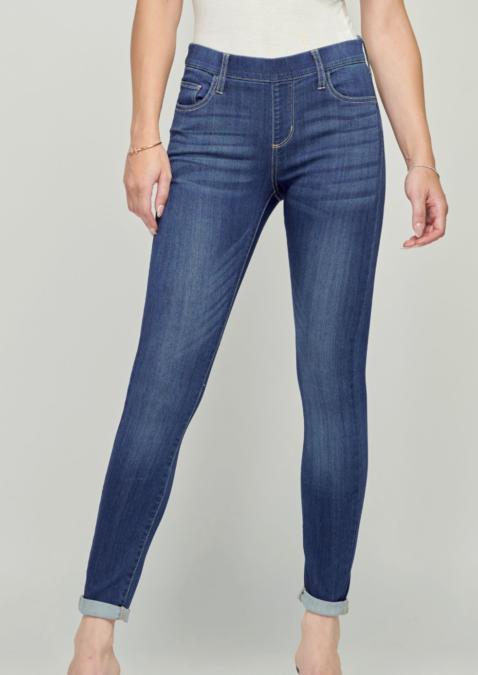 Susan Mid Rise Pull On Jeans