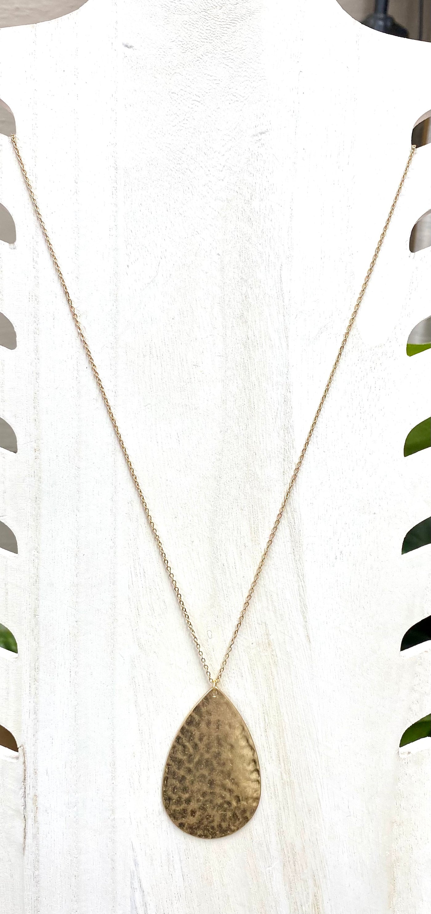 Gina Hammered Oval Necklace