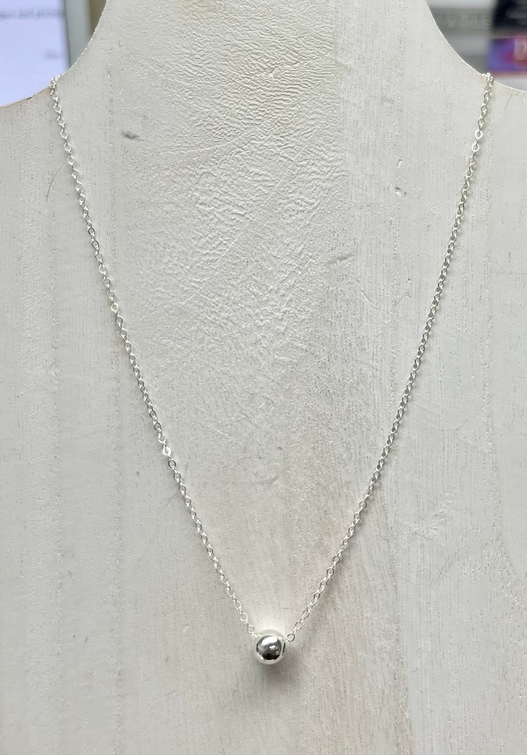 Single Bead Necklace